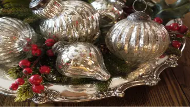 Christmas decoration made in mercury glass.